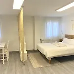Stellae Luscofusco * Σαντιάγο ντε Κομποστέλα