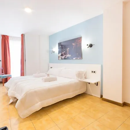 Stellae Luscofusco * Σαντιάγο ντε Κομποστέλα