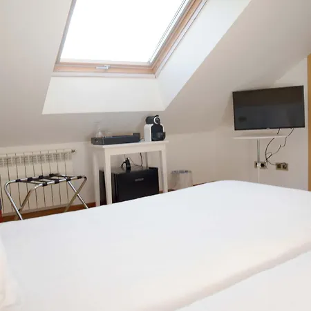 Stellae Luscofusco Hostel *