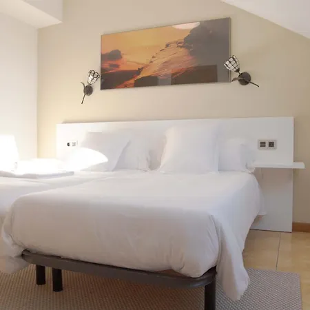 Stellae Luscofusco * Σαντιάγο ντε Κομποστέλα